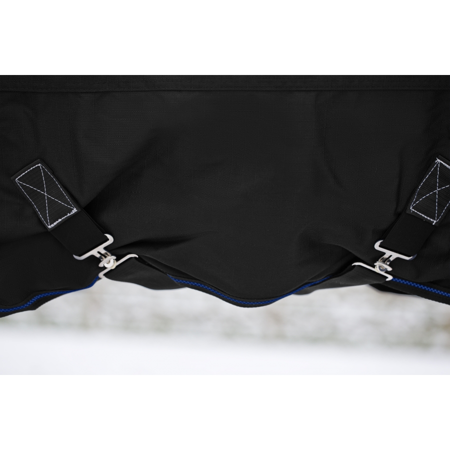 Couverture D'hiver Pour Cheval Horze Avalanche Pro 1200D 300g | Col Haut, Sangles Croisées, Lavable 3x | Taille 155